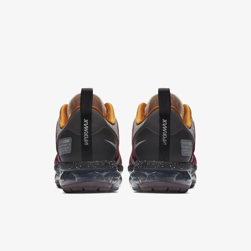 Vapormax run best sale utility desert